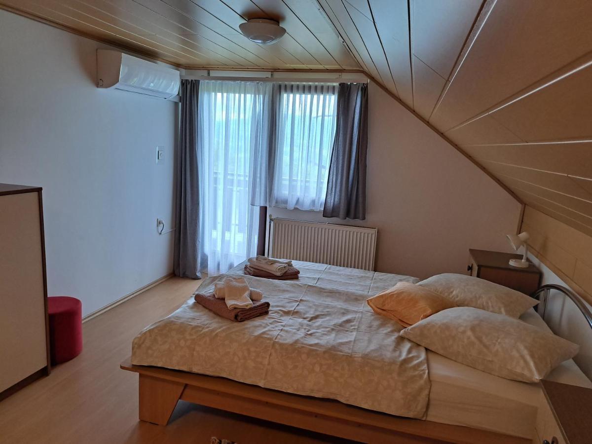 Getaway "At The Three Lights" Villa Sevnica Luaran gambar