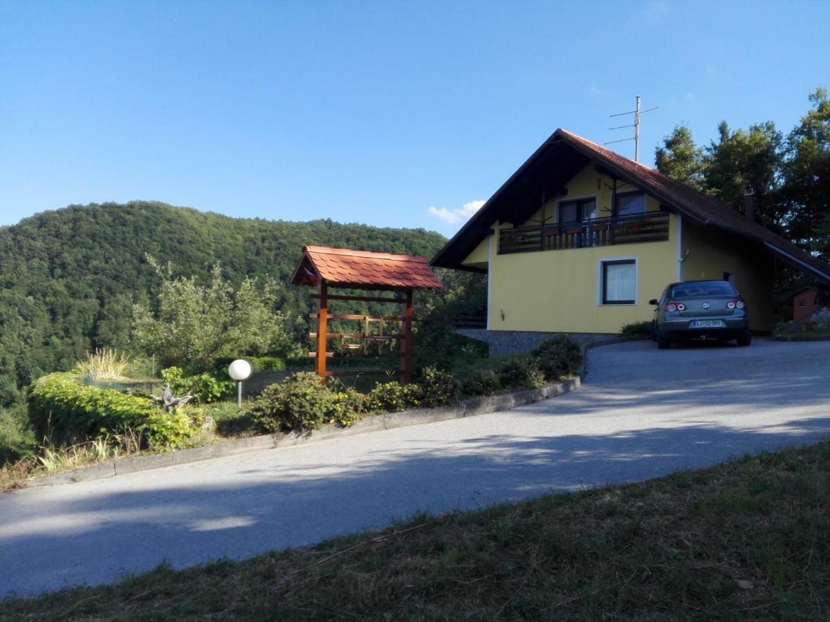 Getaway "At The Three Lights" Villa Sevnica Luaran gambar